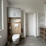 Huge With Sauna And Free Parking Apartmán