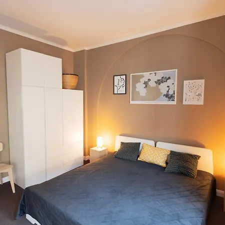 Daire Huge With Sauna And Free Parking