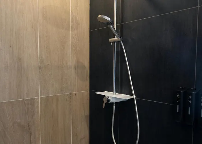 Huge With Sauna And Free Parking Lejlighed