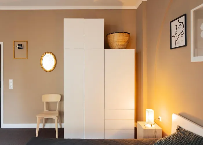 Huge With Sauna And Free Parking Duisburg